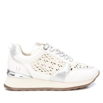 Xti Womens Trainer Sneakers In White
