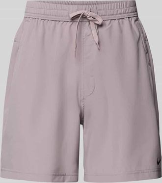 Nike Shorts mit Logo-Print und Eingrifftaschen in Lila, Gr&ouml;&szlig;e XXL