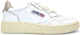 Autry Medalist Perforated Leather Sneakers