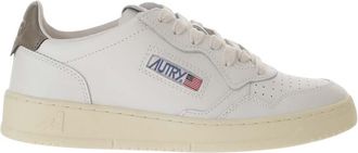Autry White Medalist Low Sneakers
