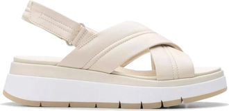 Clarks Schoenen, Dames, Beige, 38 EU, Leer, Beige Platte Sandalen voor Vrouwen