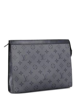 Louis Vuitton Pochette Voyage Reverse Monogram Eclipse Canvas MM clutch bag - Grigio