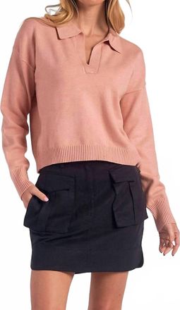 Elan Collar V-Neck Sweater In Dusty Pink