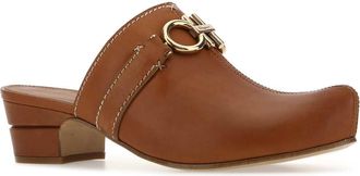 Ferragamo Karamel Lederen Phobos Mules