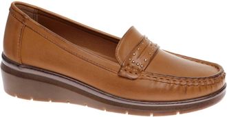 Pierre Dumas Womens Choice-3 Penny Loafer In New Tan