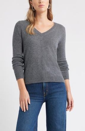 Caslon Cashmere V-Neck Sweater in Grey Dark Heather at Nordstrom Rack, Size Xx-Large
