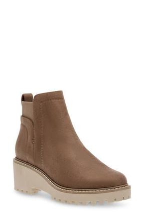 Dolce Vita Rielle Lug Sole Chelsea Boot in Truffle at Nordstrom Rack, Size 6.5