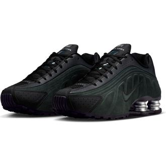 Nike Shox R4 Sneaker in Black/Seaweed/Silver at Nordstrom Rack, Size 6.5