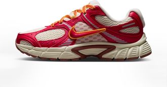 Nike Womens V5 RNR Game Day Shoes in Red | IV5728-657