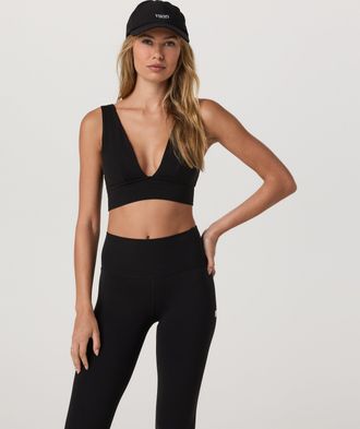 Vuori Clothing AllTheFeels Triangle Bra | Black | Medium