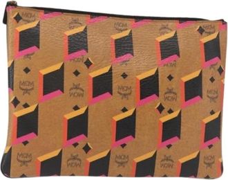 MCM Pre-owned Clutches, female, Multicolor, Size: ONE SIZE Pre-owned Plastic Clutch