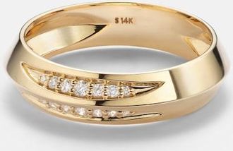 Stone and Strand Knife Edge 14kt gold ring with diamonds