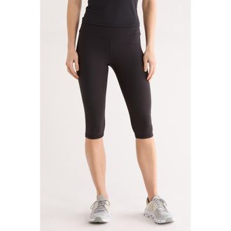 Zella Perform High Waist 2.0 Capri Leggings in Black at Nordstrom Rack, Size X-Large