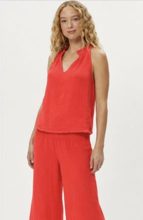 Michael Stars Viola Split Neck Tank In Samba
