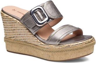 Johnston & Murphy Addison Buckle Platform Wedge Slide Sandal in Light Bronze Sheepskin at Nordstrom, Size 8.5