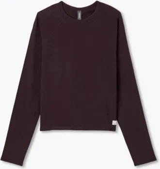 Vuori Clothing Womens Pose Long Sleeve Crew Tee In Raisin