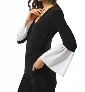 Joseph Ribkoff V-Neck Ruched Pullover In Black/vanilla