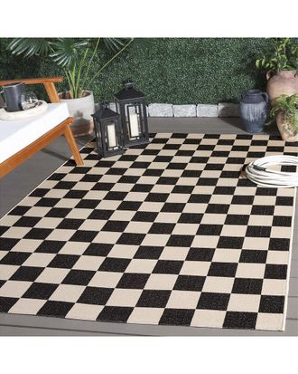 Safavieh Courtyard Checkora Power-Loomed Indoor/Outdoor Rug