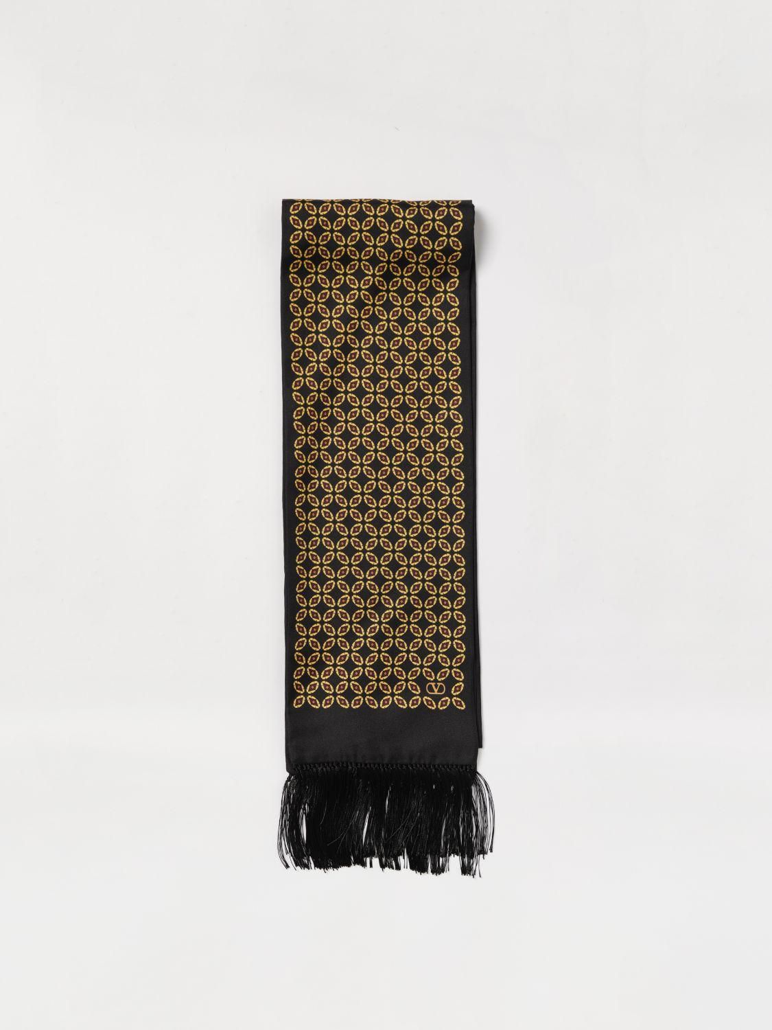 Black Valentino Garavani Scarves: Shop up to −74% | Stylight