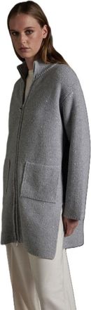 KANGRA Refined WomenS Garment With Clean Lines