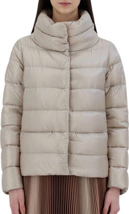 Herno Ultralight Nylon Cape Jacket In Chantilly