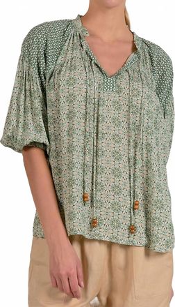 Elan Boho Peasant Top In Green