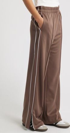 BP. Fleece Track Pants in Brown Quartz at Nordstrom, Size X-Small