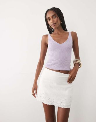 Abercrombie & Fitch Gonna pantalone corta in lino bianca con ricamo-Bianco