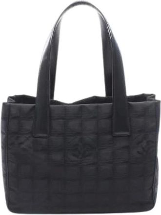 Chanel Pre-owned Tote Bags, female, Black, Size: ONE SIZE Pre-owned New Travel Line Tote Bag