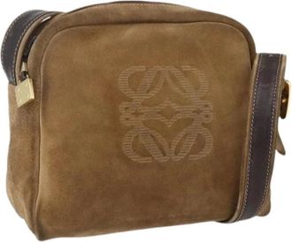 Loewe Pre-owned Cross Body Bags, female, Beige, Size: ONE SIZE Pre-owned Suede Shoulder Bag