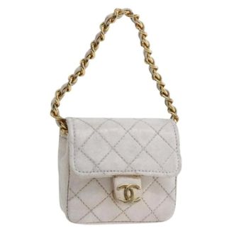 Chanel Pre-owned Mini Bags, female, White, Size: ONE SIZE Pre-owned Mini Pouch