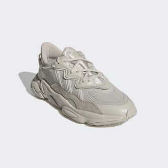 adidas Originals ADIDAS Originals Unisex OZWEEGO Shoes - Beige - Size UK 12.5