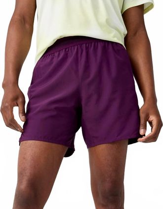 Brooks Dash Short In Burgundy Blaze
