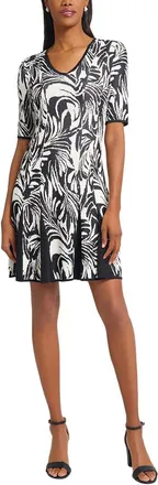Ming Wang Ming Wang Princess Seam Jacquard Fit & Flare Dress