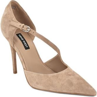 Nine West Candela Pointed Toe Pump in Med Natural at Nordstrom, Size 10.5