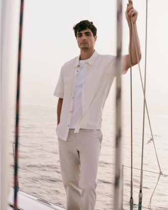 Vuori Clothing Short Sleeve Bridge Button Down - Relaxed Fit | Natural Pinstripe | Medium