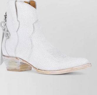 Comme Des Gar&ccedil;ons ankle boots pointed toe textured finish charm