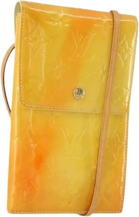 Louis Vuitton Pre-owned Cross Body Bags, female, Yellow, Size: ONE SIZE Pre-owned Vintage Wallet