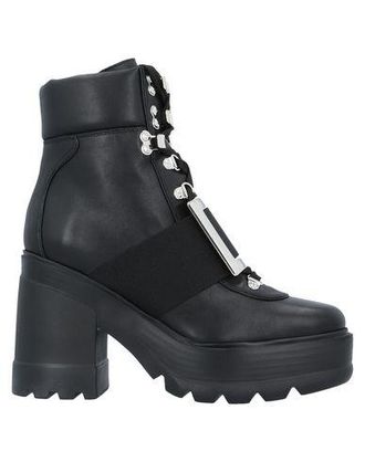 Roger Vivier Ankle boots