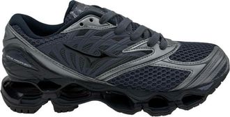 Mizuno Streamlined Performance Sneakers With Breathable Mesh