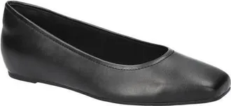 Easy Street Crescent Faux Leather Skimmer Flat in Black at Nordstrom, Size 6.5