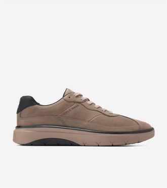 Cole Haan Mens Grand Pro Feather Arc Bike Toe Sneakers In Morel/irish Coffee/black