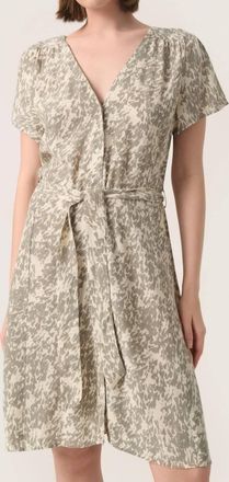 Soaked In Luxury Sylvia V-Neck Short Sleeve Belt Mini Dress In Shadow Drop Print