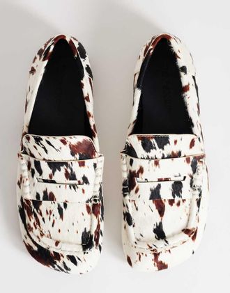 Topshop Daniel mocassini bassi a punta quadrata con stampa animalier in vera pelle con pelo-Marrone