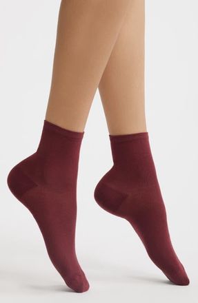Hue Sleek Crew Socks in Oxblood Red at Nordstrom