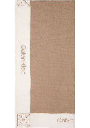 Calvin Klein Modetuch CALVIN KLEIN LINEN BLEND EMBLEM PAREO SCARF, Damen, desert taupe, wei&szlig; alyssum, Web, Materialmix, unifarben, Modet&uuml;cher Modetuch, Mit Farbkon