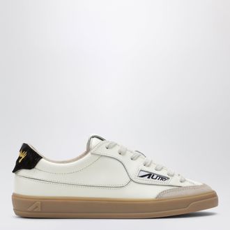 Autry Marshmallow/brown Windscape Low sneakers in leather