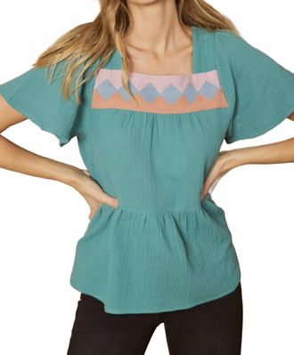 Entro Geometric Design Peplum Top In Forest
