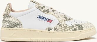 Autry MEDALIST LOW SNEAKERS IN WHITE LEATHER WITH SNAKE DIAMOND PRINT