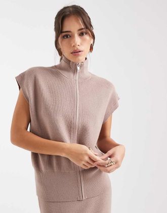 French Connection Maglione a maniche corte accollato color talpa con zip in coordinato-Neutro